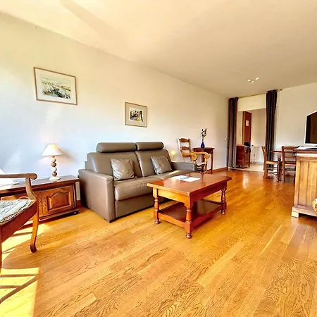 דירה A Avec Balcon, Garage, Proche Centre Historique Et - Fr-1-432-49 *